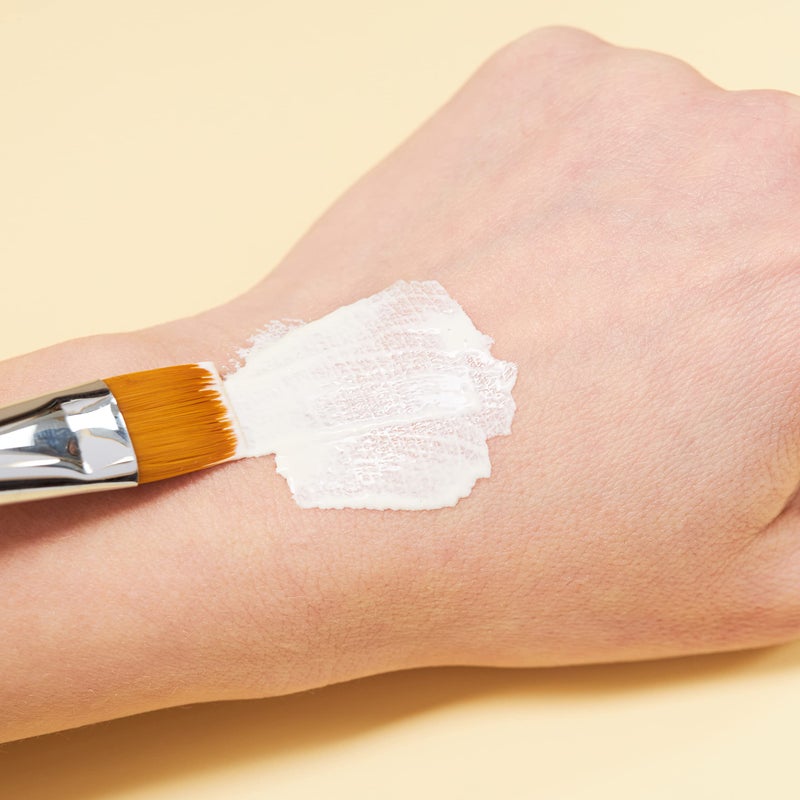 Moon Terror رعب القمر - لاتكس سائل برو FX - 0.50 أونصة سائلة - مكياج تأثيرات خاصة للهالوين، يعمل مع الدم المزيف وطلاء الوجه - مكياج تأثيرات خاصة - Image 4